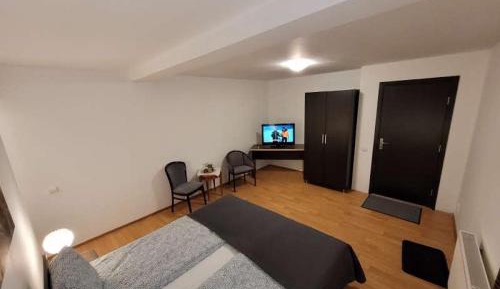 Large Double Room
