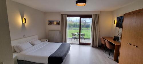 Ground Floor Room with Garden View
