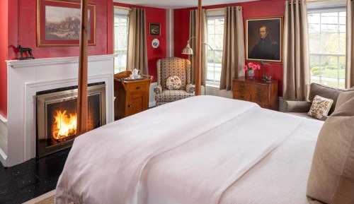 Queen Room 3