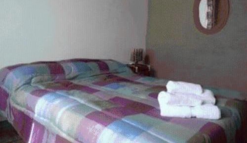 Bungalow (2 Adults)