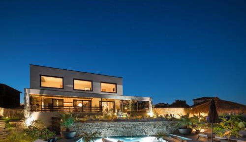 Deluxe Villa