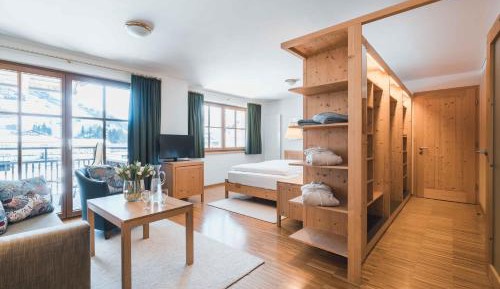 Junior Suite with Balcony