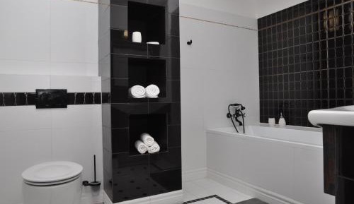 Deluxe Double Room with Bath