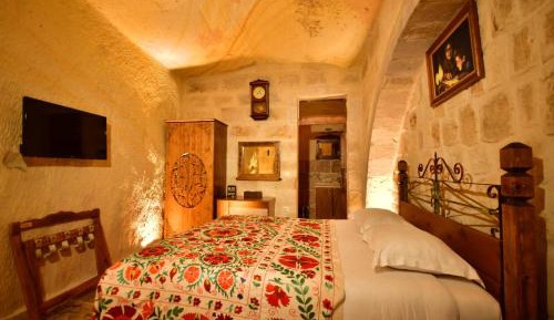 Deluxe Double Room with Shower