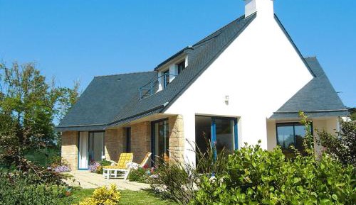 Four-Bedroom Holiday Home