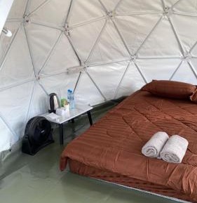 Tent (2 Adults) 