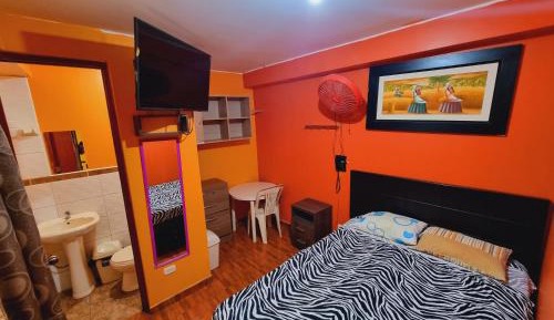 Deluxe Queen Room