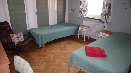 Twin Room with Shared Bathroom