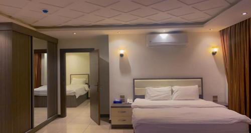 Budget Triple Room