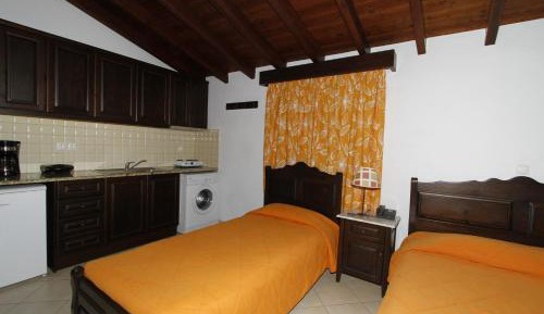One-Bedroom Apartment (2 Adults)
