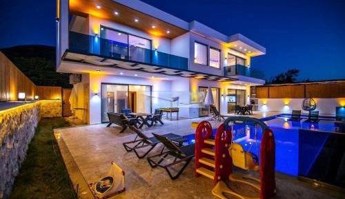 Villa with Private Pool