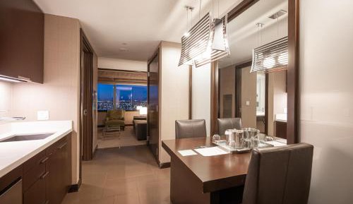 Studio - Vegas City View