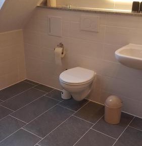 Twin Room with Private Bathroom