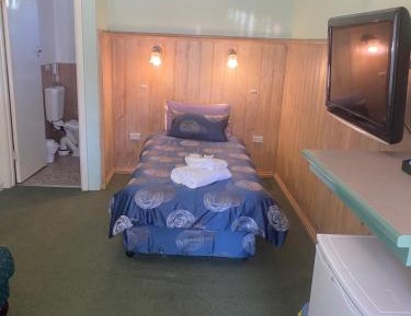 Budget Single Room