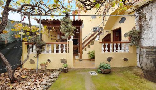 One-Bedroom House