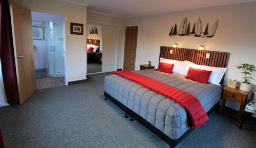 Superior Double or Twin Room with Garden View