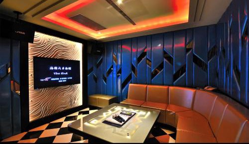 Grand Deluxe Double Room (Check-in after 18:00)