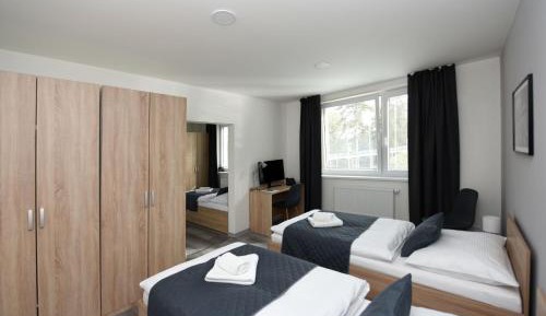 Triple Room with Private Bathroom