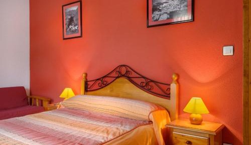 Double Room with Mountain View