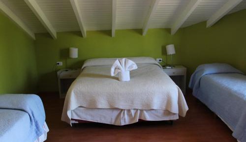 Bungalow (4 Adults)