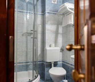 Single Room with Private Bathroom