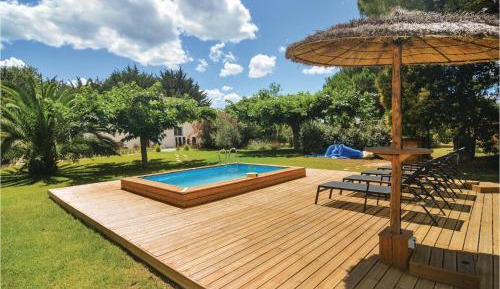 Three-Bedroom Holiday Home 