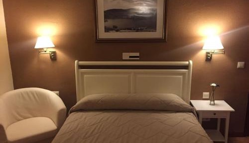 Queen Room with Garden View