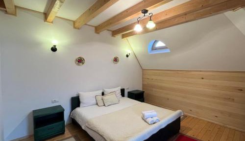 Queen Room with Balcony