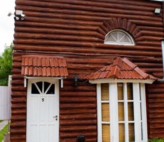Bungalow (4 Adults)