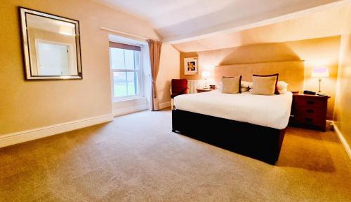 King Room with Mountain View