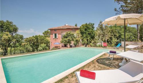 Three-Bedroom Holiday Home 