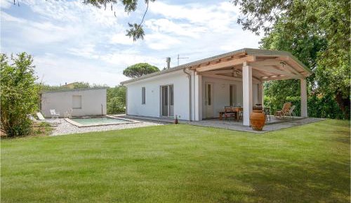 Two-Bedroom Holiday Home