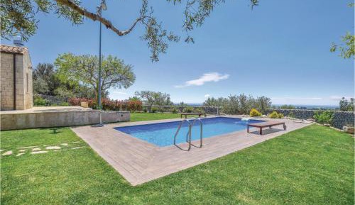 Two-Bedroom Holiday Home