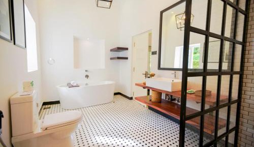 Junior Suite with Garden View