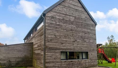 Six-Bedroom Holiday Home