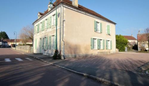Four-Bedroom Holiday Home