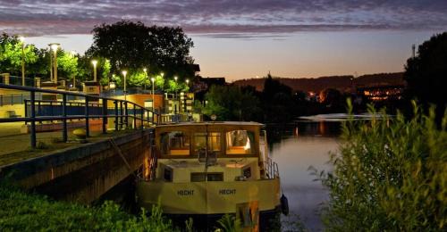 Houseboat - Kormoran 940