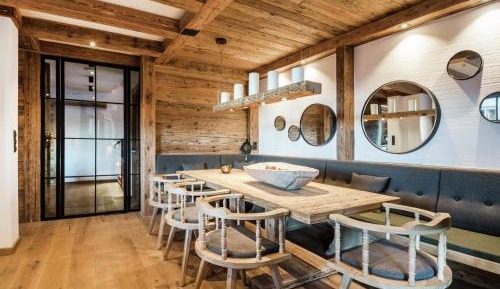 Superior Chalet