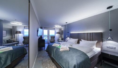 Junior Suite with Balcony and Sea View