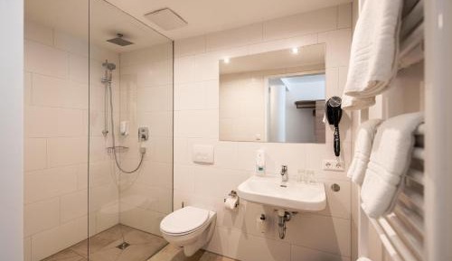 Single Room with Bathroom