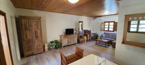 Suite with Hot Tub