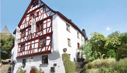 Seven-Bedroom House