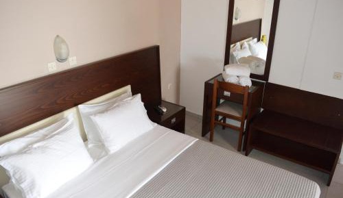 Apartment with Sea View (2 Adults + 1 Child)