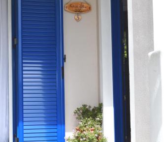 Apartment with Sea View (2 Adults)