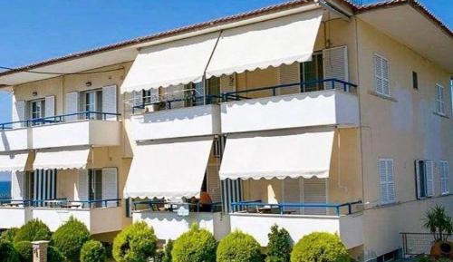 Studio with Terrace
