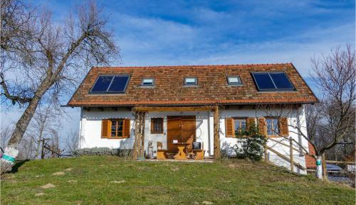 Two-Bedroom Holiday Home