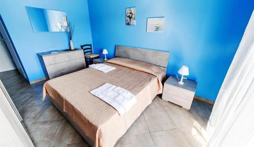 Double Room with Balcony (2 Adults + 1 Child)