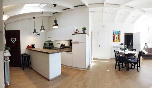 Apartment with Balcony