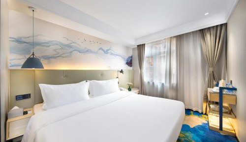 Single Room with Bathroom