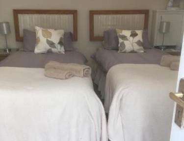 Standard Twin Room with Garden View